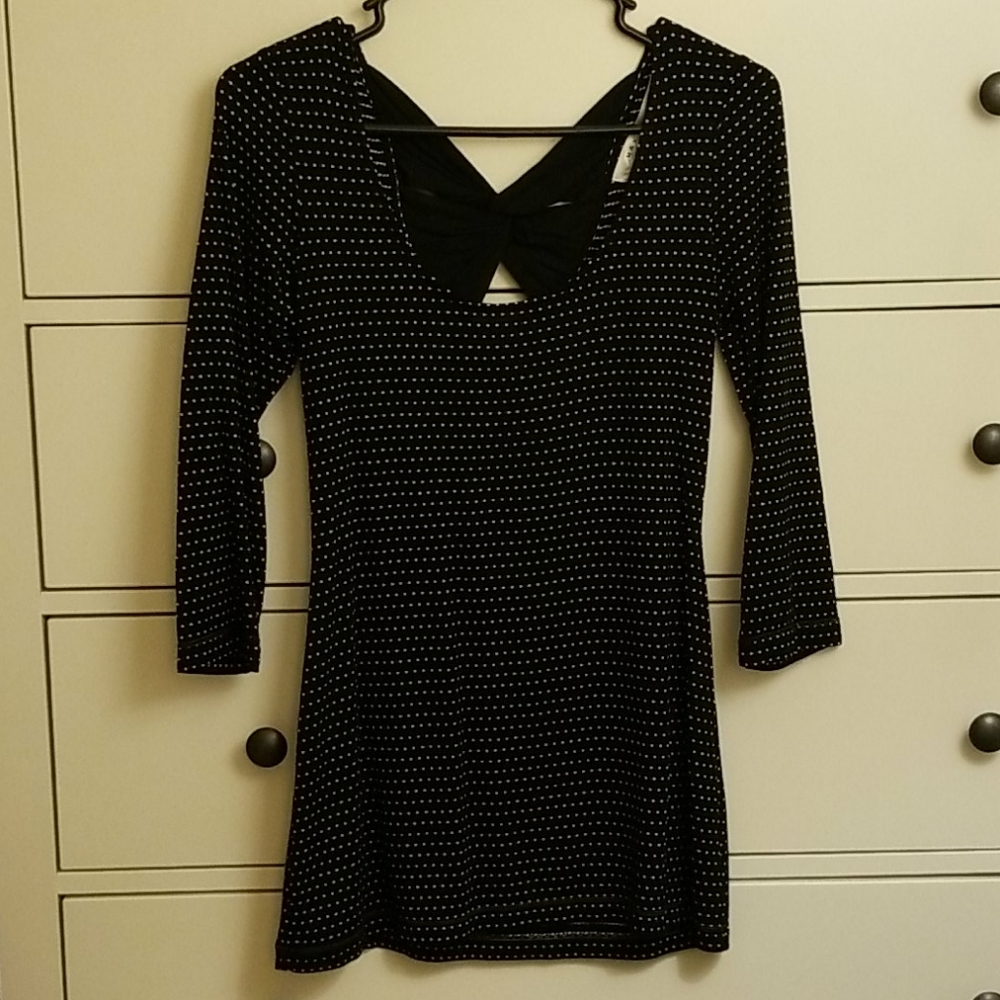 MAX STUDIO Scoopneck Black & White Polkadot Top